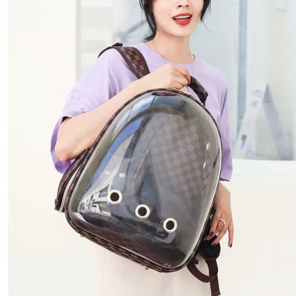 (Last 1)❣️Luxury design checker pet carrier bubble pet bag - Picture 10 of 10